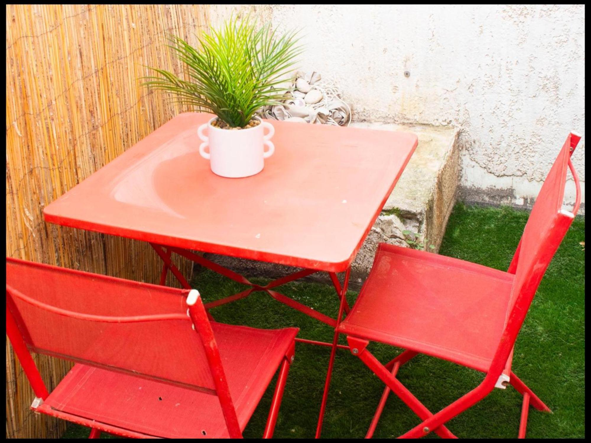 Apartment La Calade Enchantee Pour 4 *