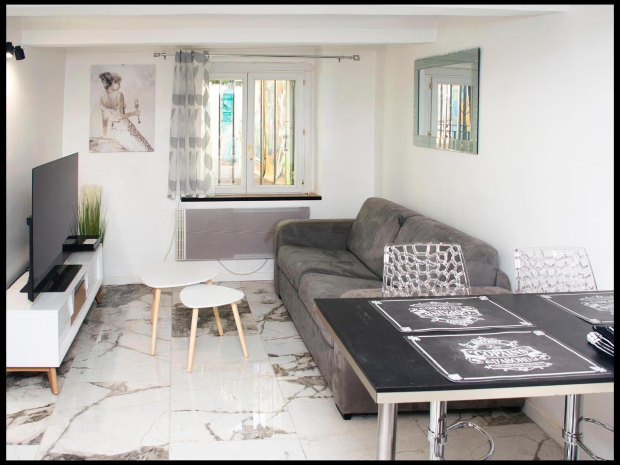 Apartment La Calade Enchantee Pour 4 Marseilles