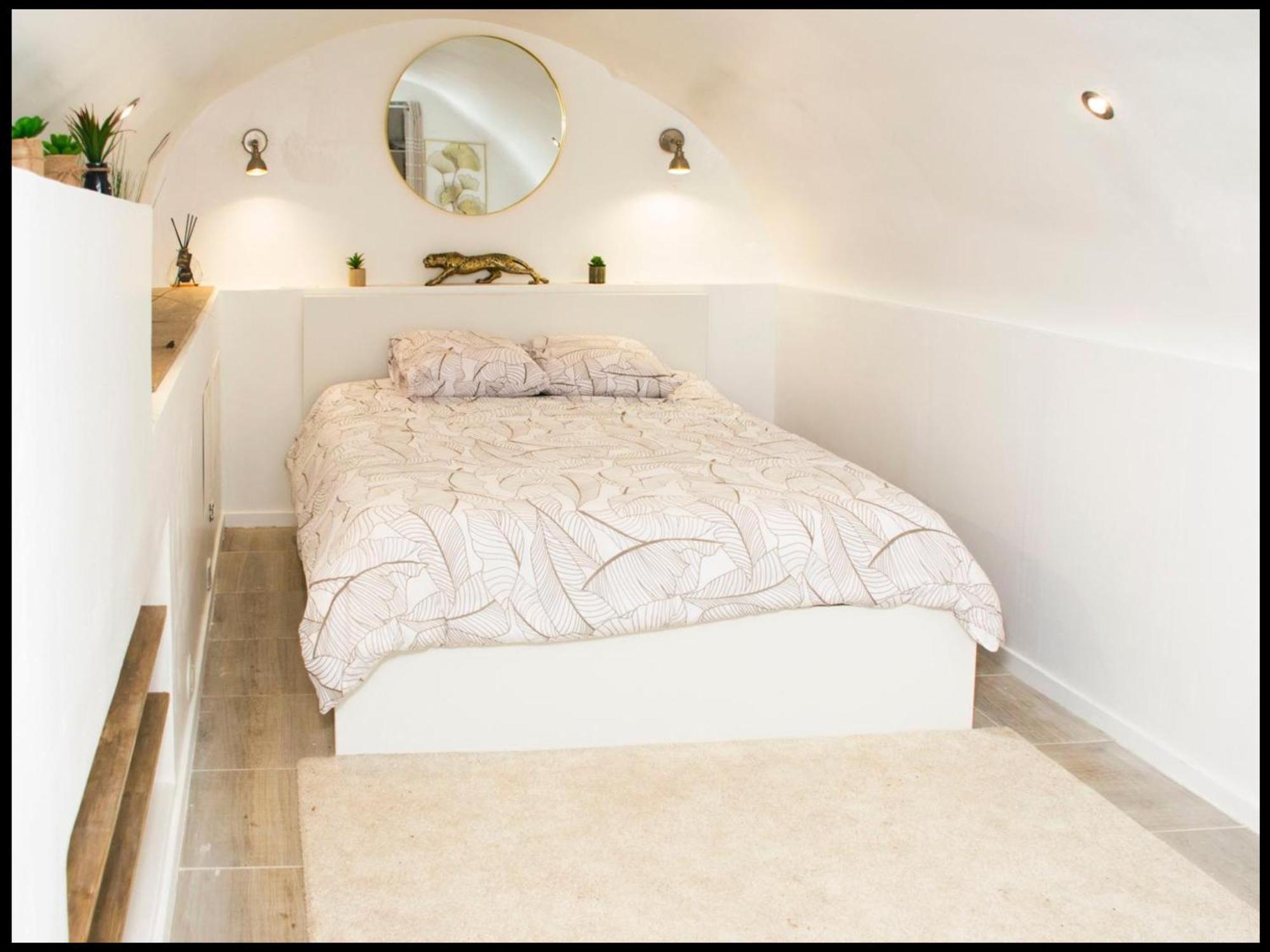 Apartment La Calade Enchantee Pour 4 *